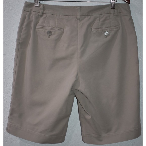 Chicos 2/Large Bermuda Shorts Flat Front Cotton Stretch Modest 11.5 inch inseam - Picture 2 of 16